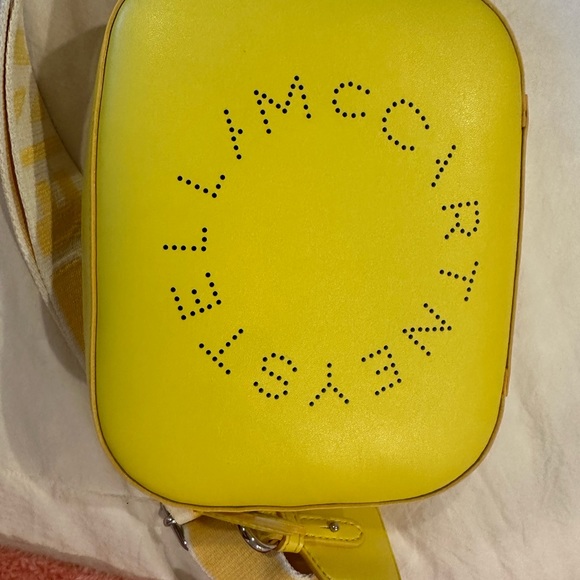 Stella McCartney Stella Logo Camera Crossbody Bag 💼 Citrus - Picture 6 of 16